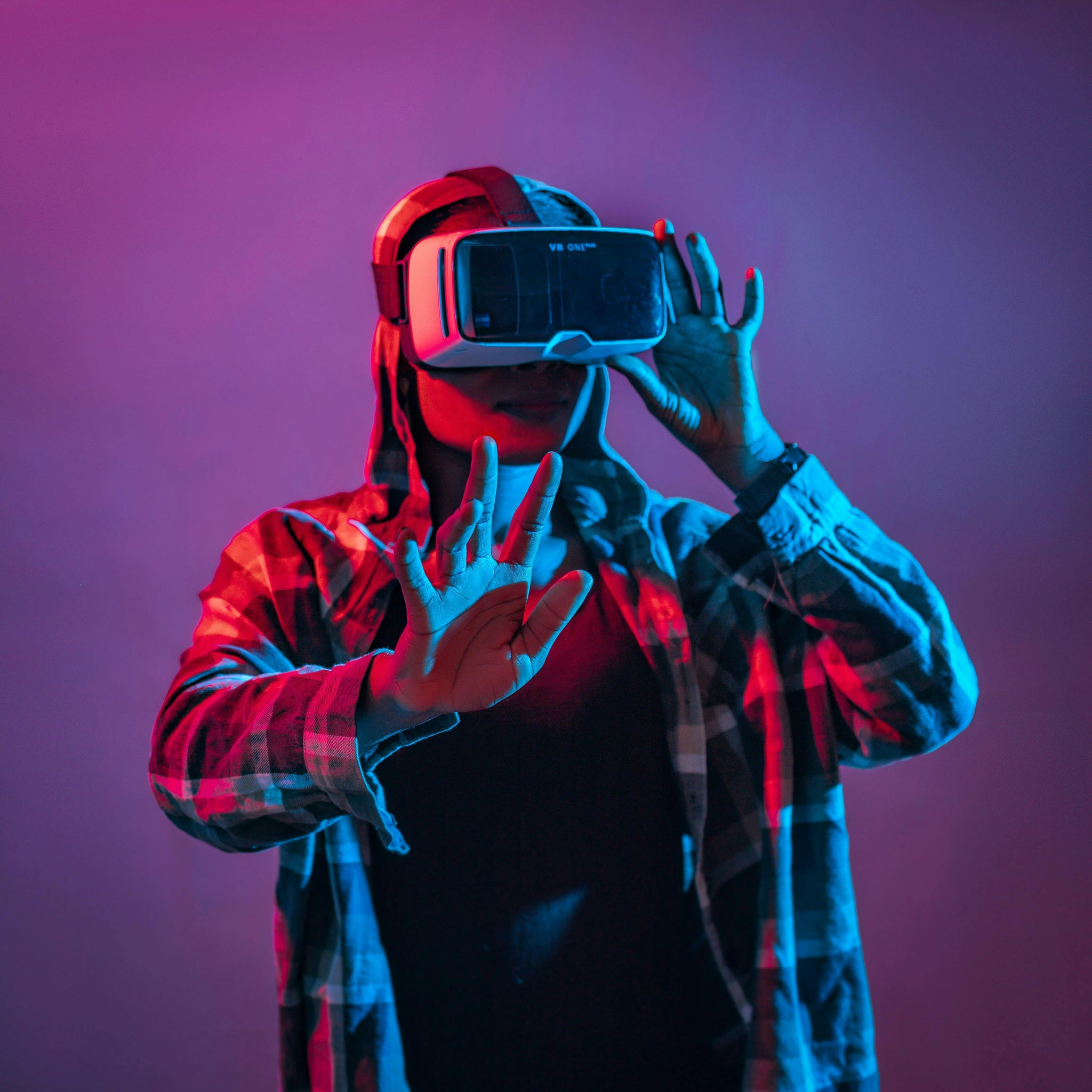 The Role of AI in Enhancing E-Commerce Customer Experience